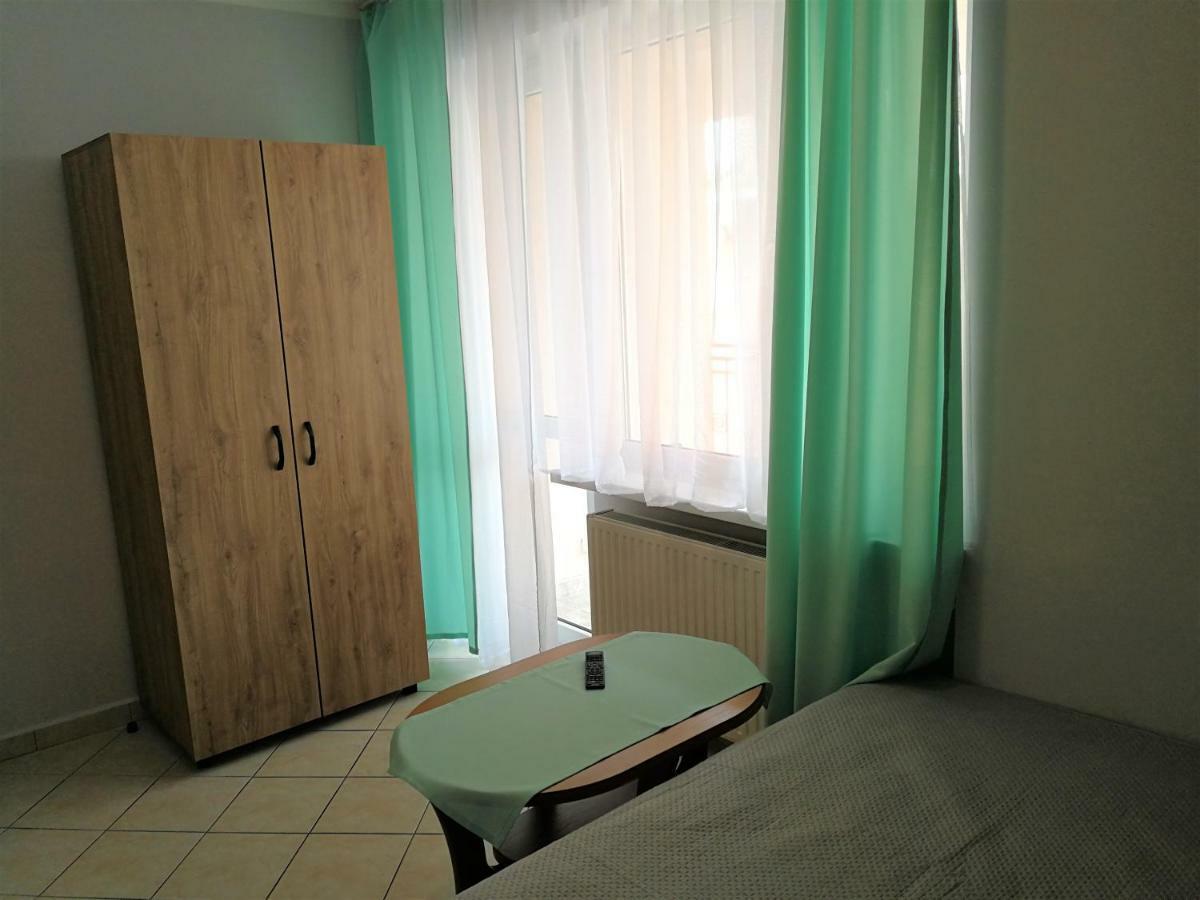 Pokoje Na Zlotych Wydmach Dzwirzyno Exterior photo
